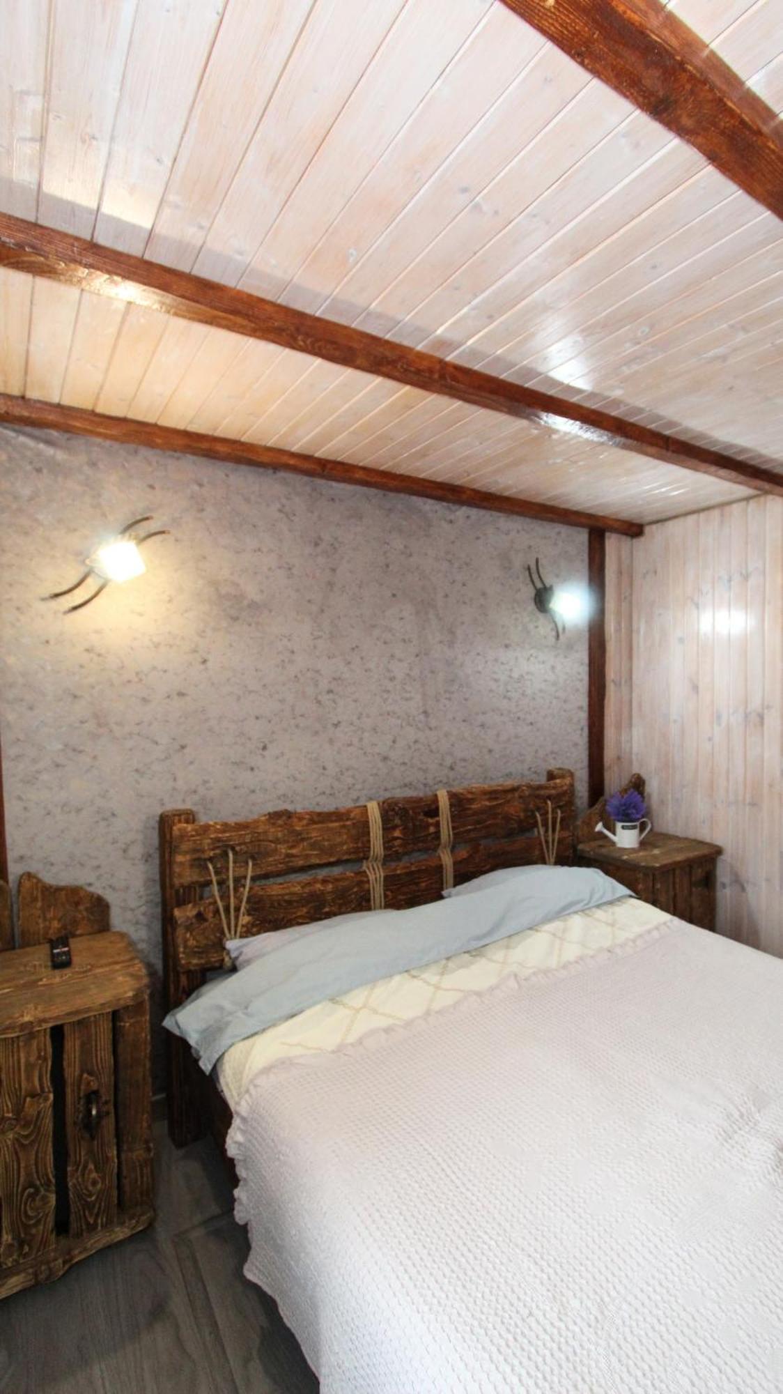 Котедж "Красний Краєвид" Yaremche Exterior foto