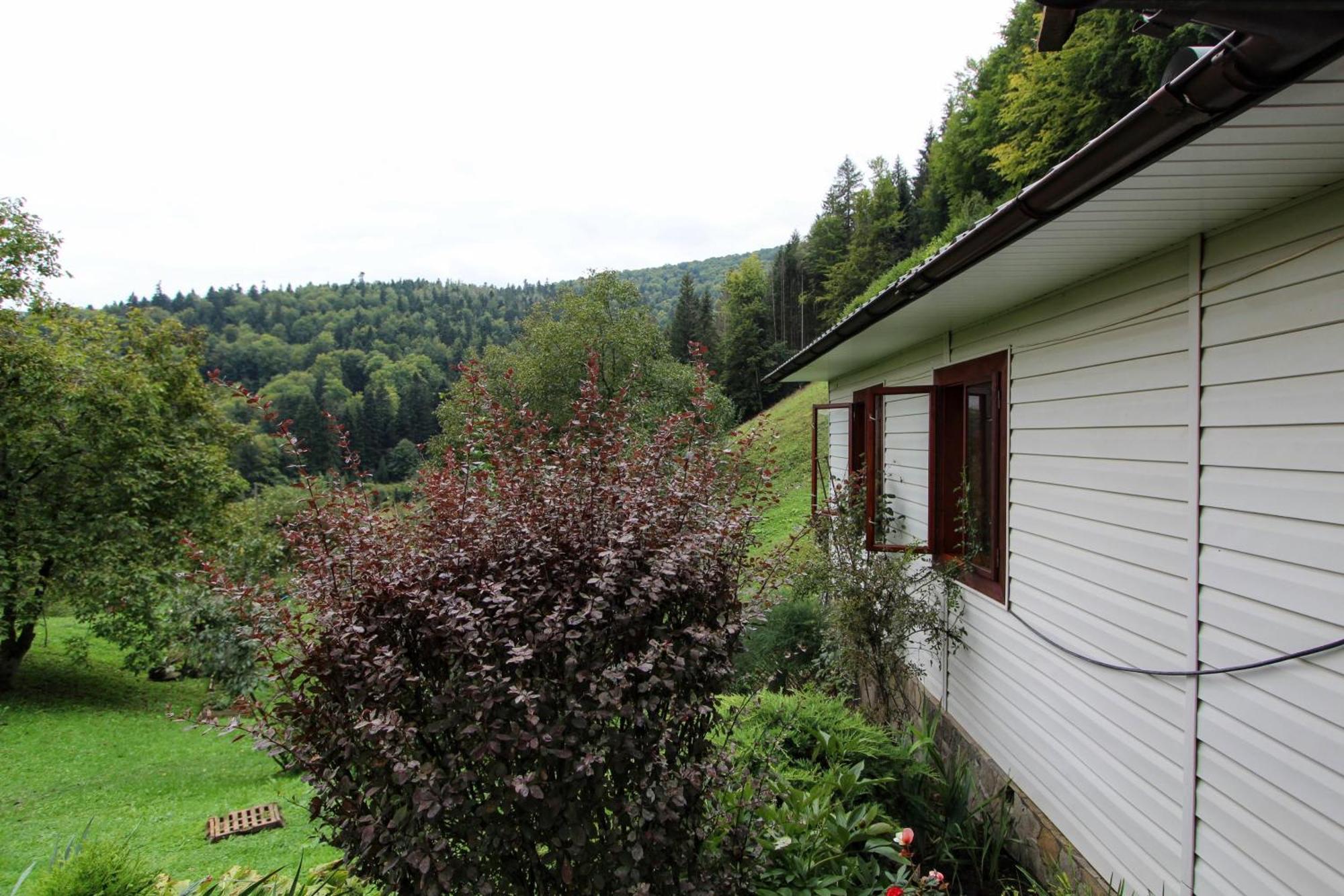Котедж "Красний Краєвид" Yaremche Exterior foto