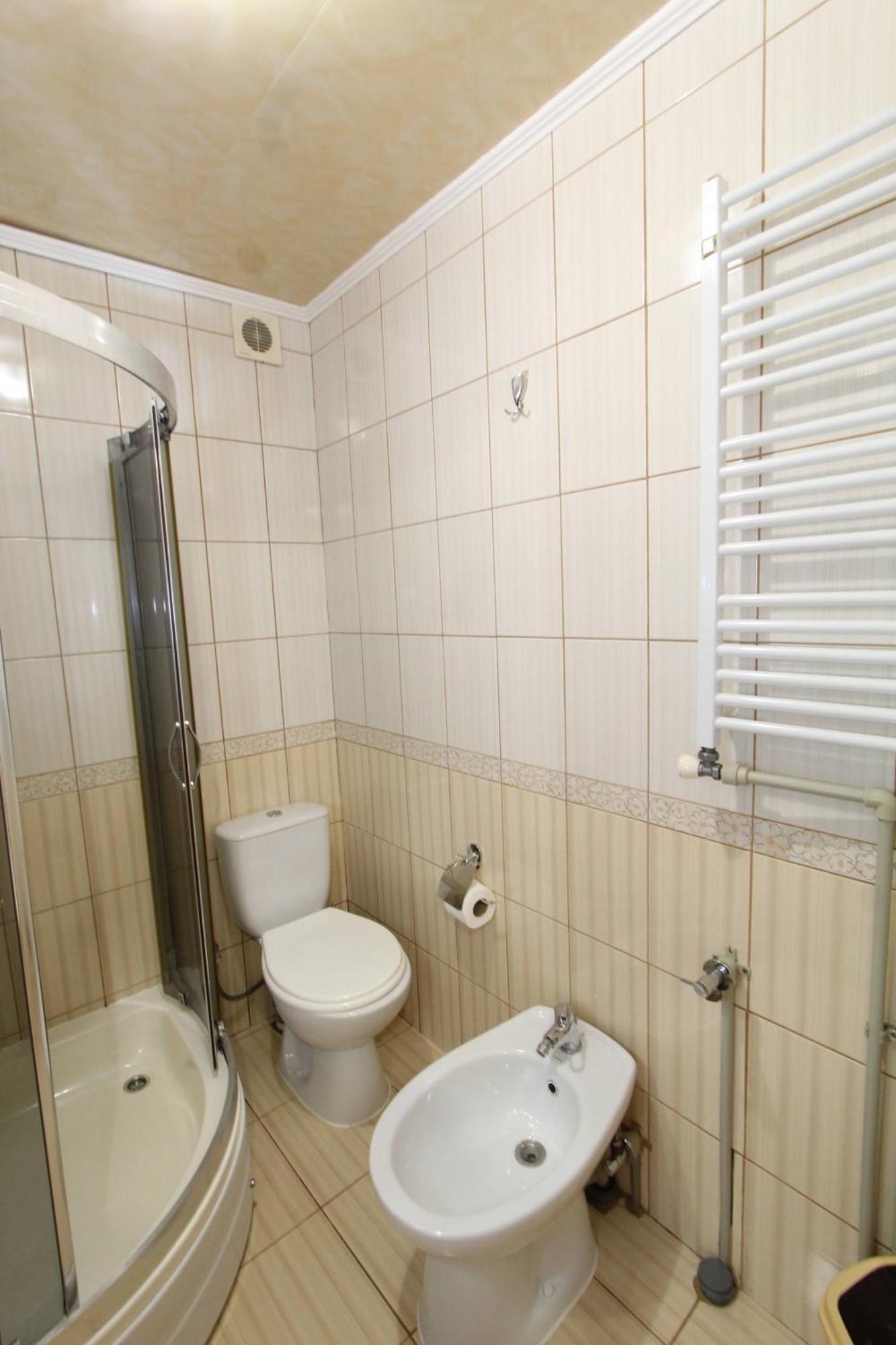 Котедж "Красний Краєвид" Yaremche Habitación foto